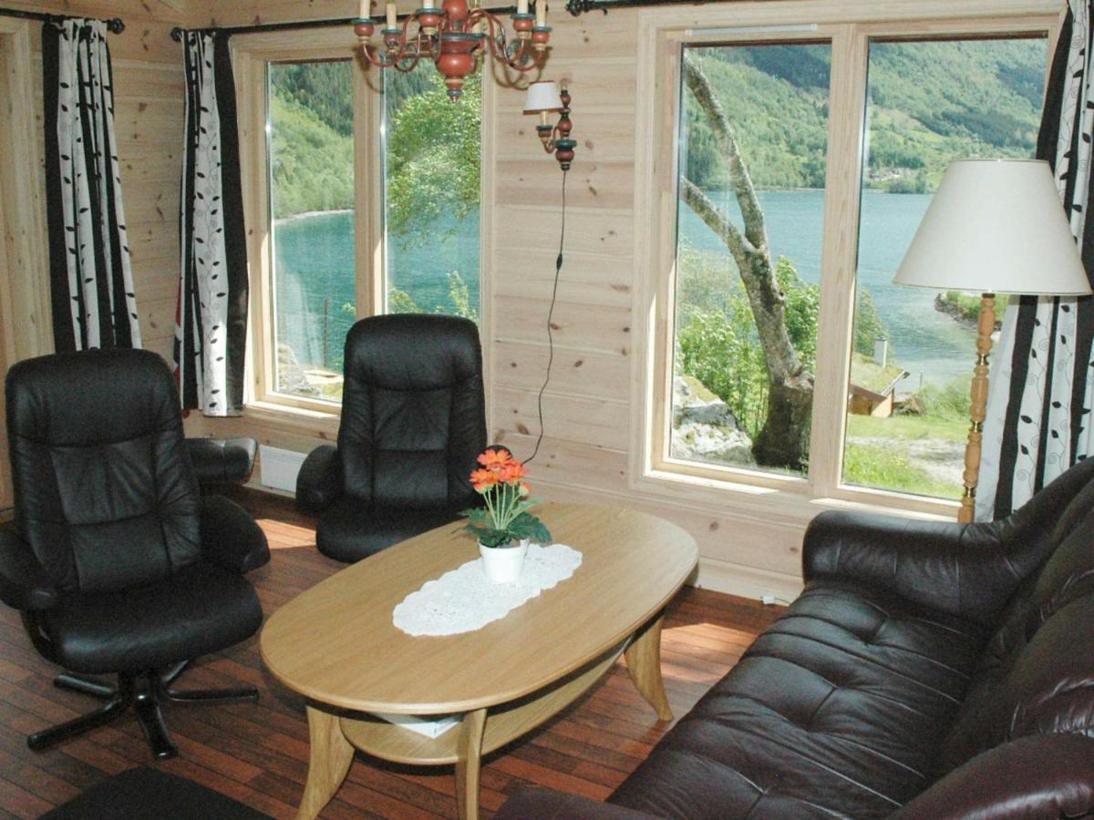 Two-Bedroom Holiday Home In Olden 3 Номер фото