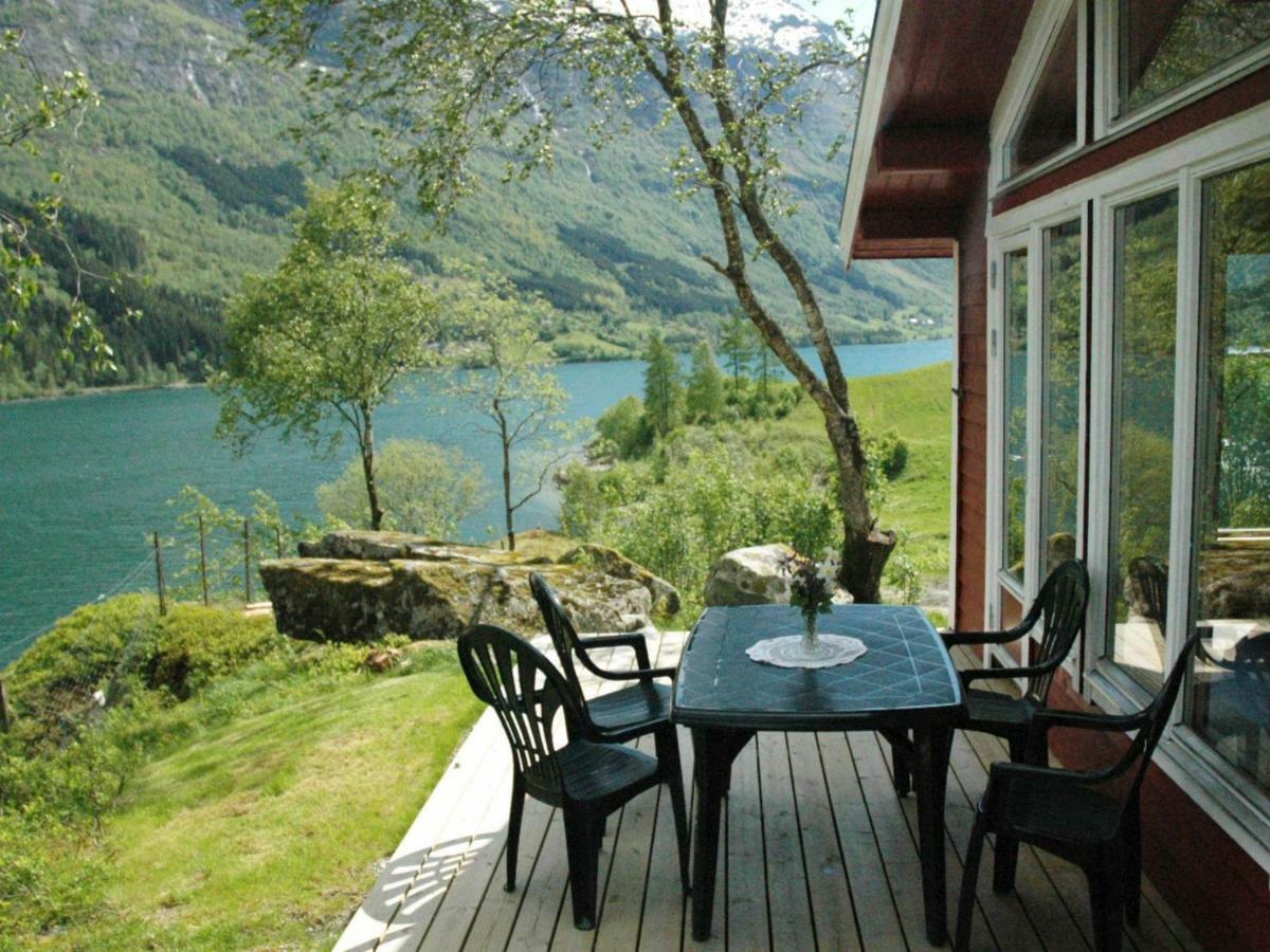 Two-Bedroom Holiday Home In Olden 3 Экстерьер фото