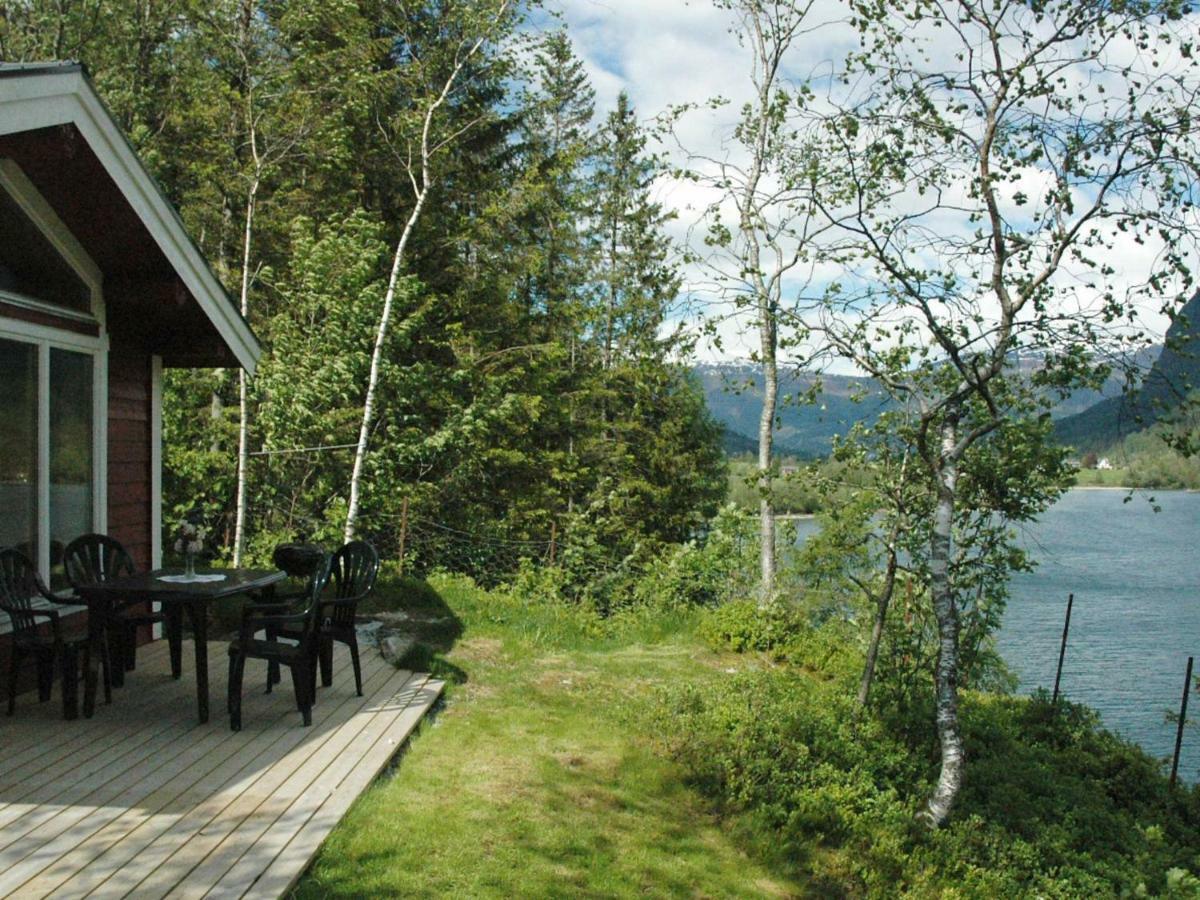 Two-Bedroom Holiday Home In Olden 3 Экстерьер фото